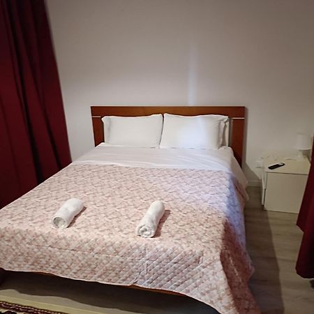 Locazione Turistica Bed and Breakfast Tessera Eksteriør billede